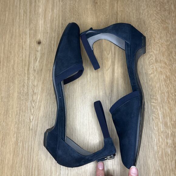 Eileen Fisher Women’s 8 Pumps Kitten Heel Ankle Strap Navy Blue Dressy Leather - Picture 6 of 8